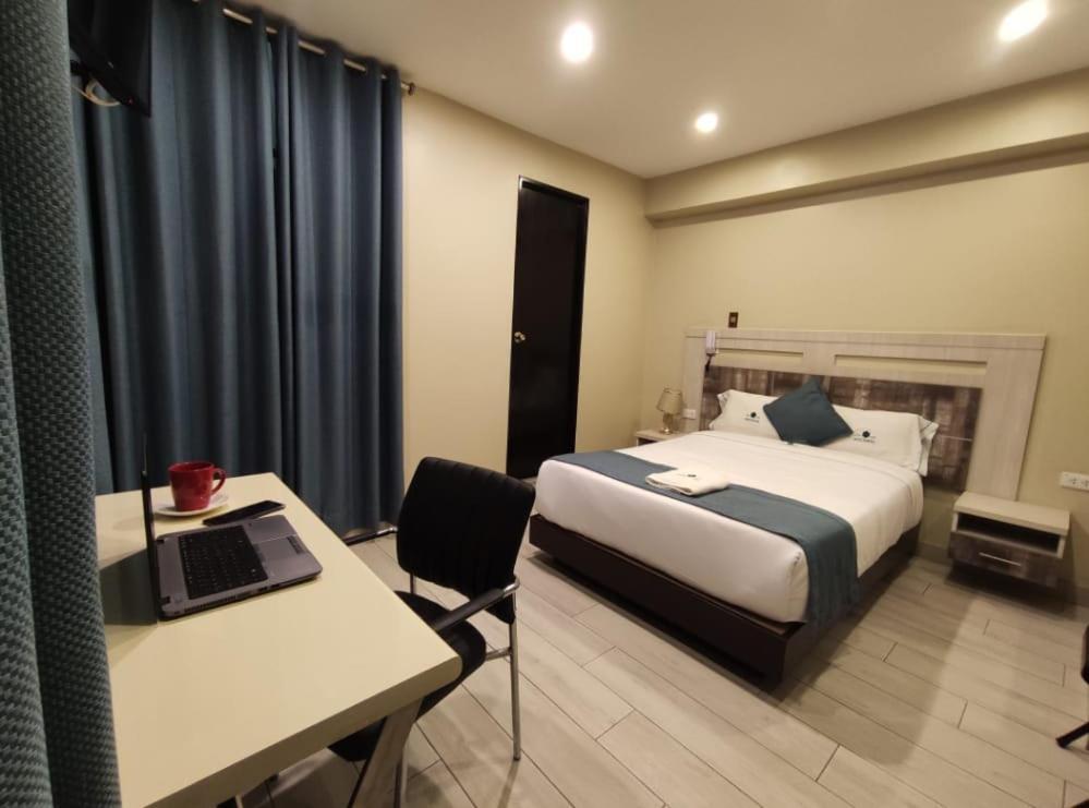Hotel Konford Canete Imperial エクステリア 写真